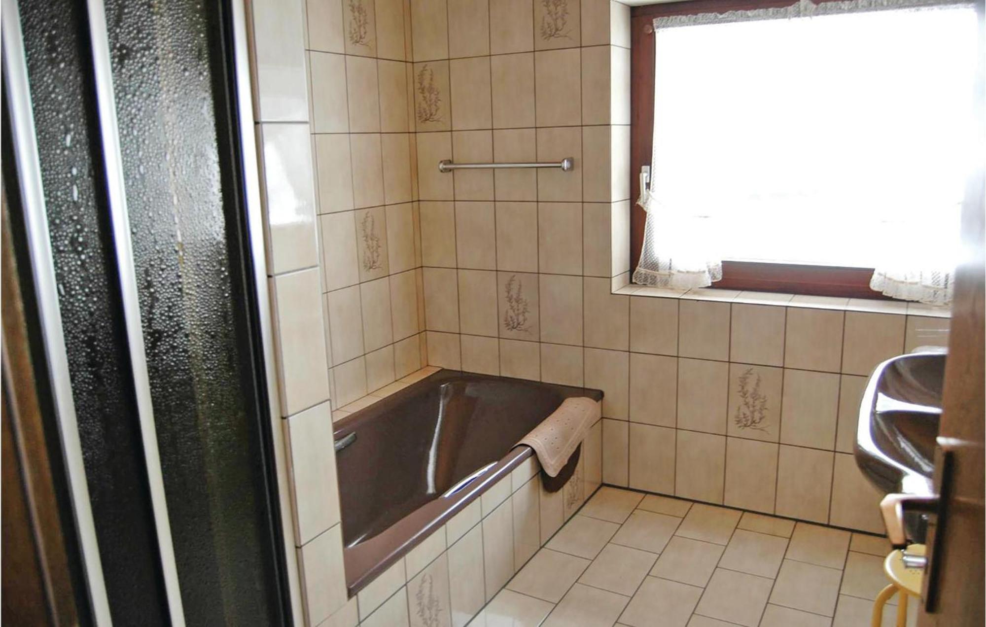 2 Bedroom Awesome Apartment In Welschensteinach ภายนอก รูปภาพ